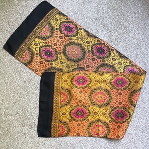 VINTAGE NECK SCARF